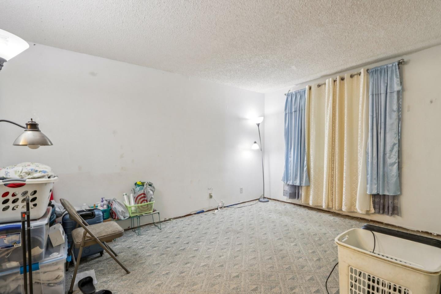 Detail Gallery Image 13 of 21 For 146 Damsen Dr, San Jose,  CA 95116 - 2 Beds | 2 Baths