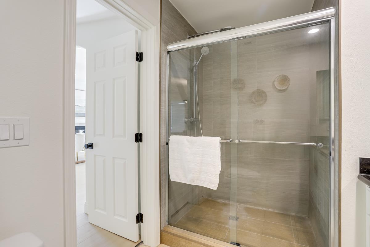 Detail Gallery Image 25 of 40 For 1068 Johnson Ave, San Jose,  CA 95129 - 4 Beds | 3 Baths