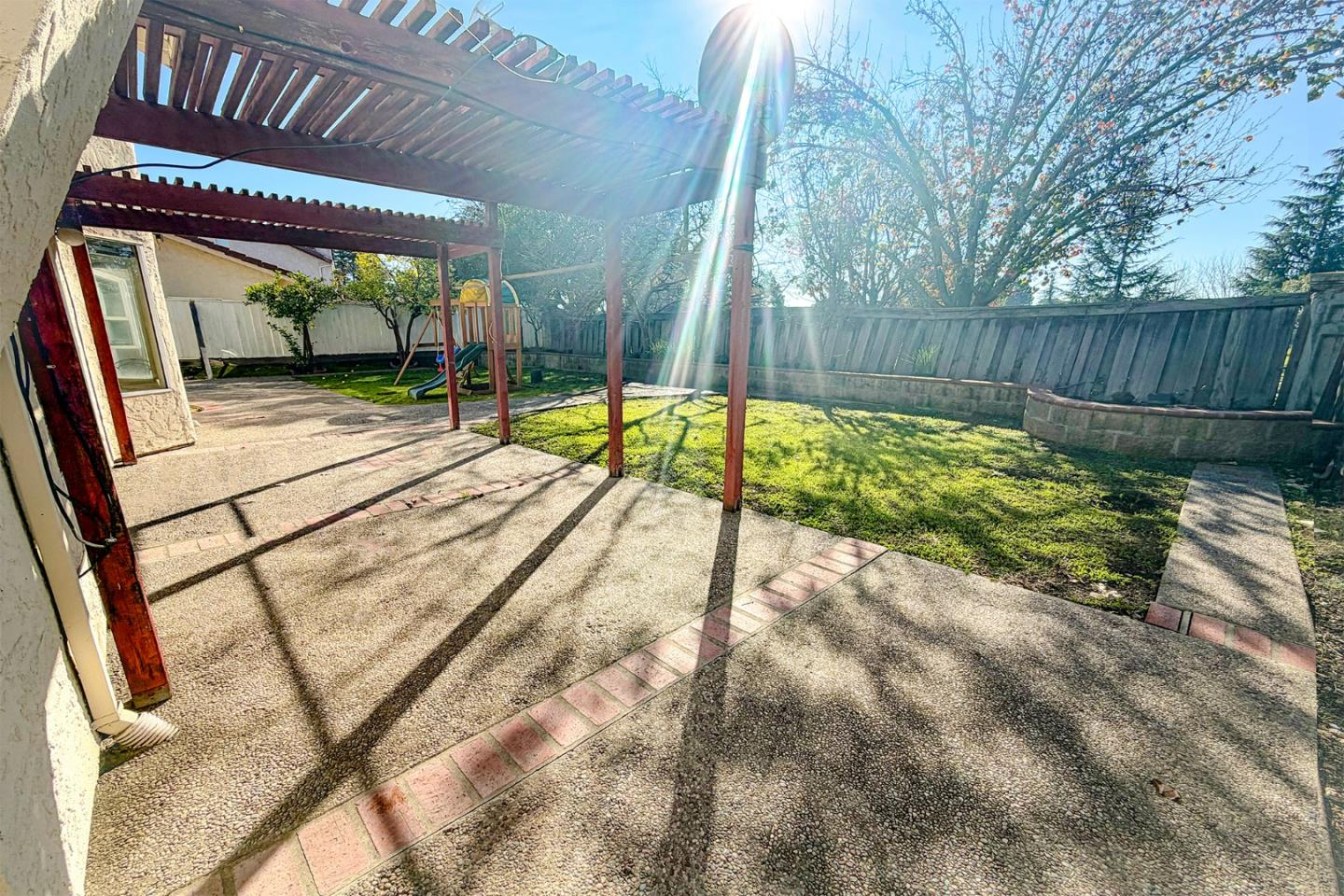 Detail Gallery Image 12 of 12 For 931 Galindo Ct, Milpitas,  CA 95035 - 4 Beds | 3 Baths