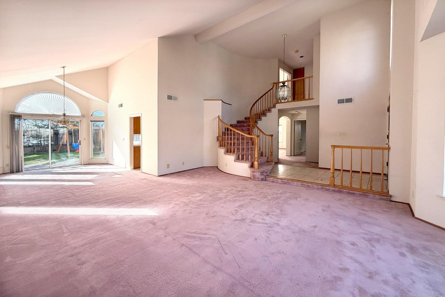 Detail Gallery Image 3 of 12 For 931 Galindo Ct, Milpitas,  CA 95035 - 4 Beds | 3 Baths