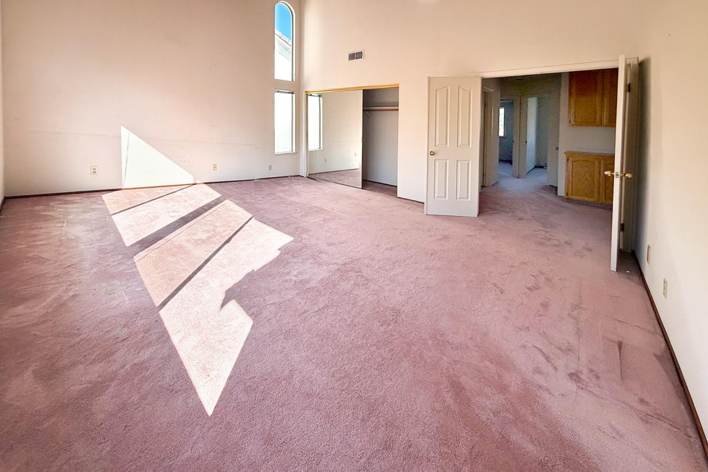 Detail Gallery Image 8 of 12 For 931 Galindo Ct, Milpitas,  CA 95035 - 4 Beds | 3 Baths