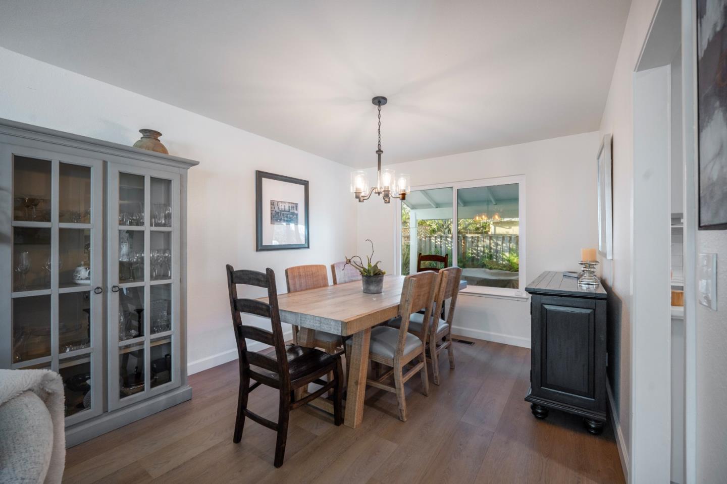 Detail Gallery Image 20 of 38 For 15605 La Mar Dr, Morgan Hill,  CA 95037 - 5 Beds | 2/1 Baths