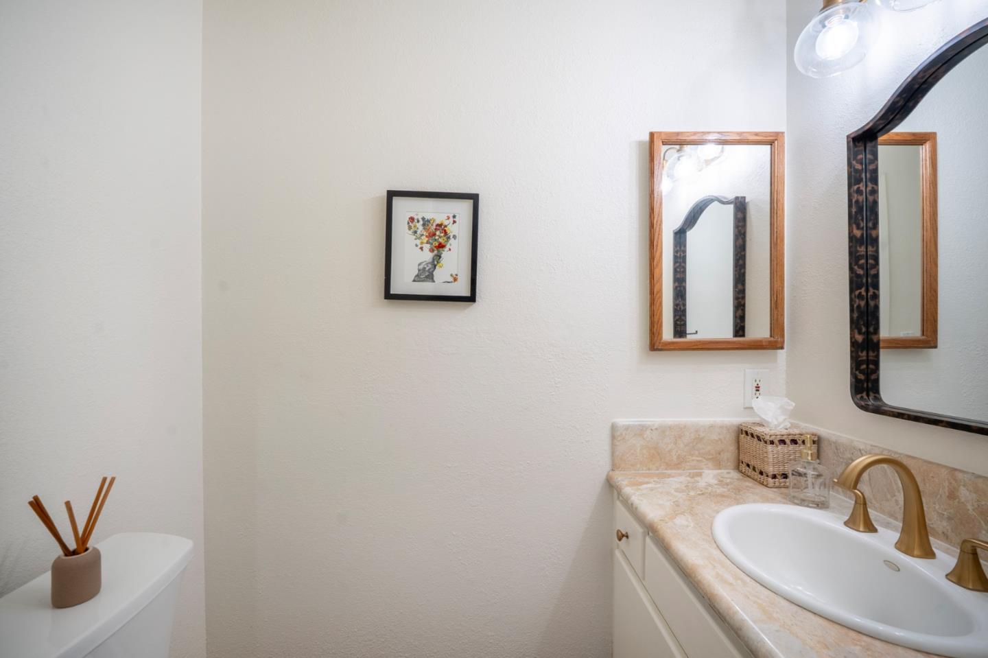 Detail Gallery Image 23 of 38 For 15605 La Mar Dr, Morgan Hill,  CA 95037 - 5 Beds | 2/1 Baths