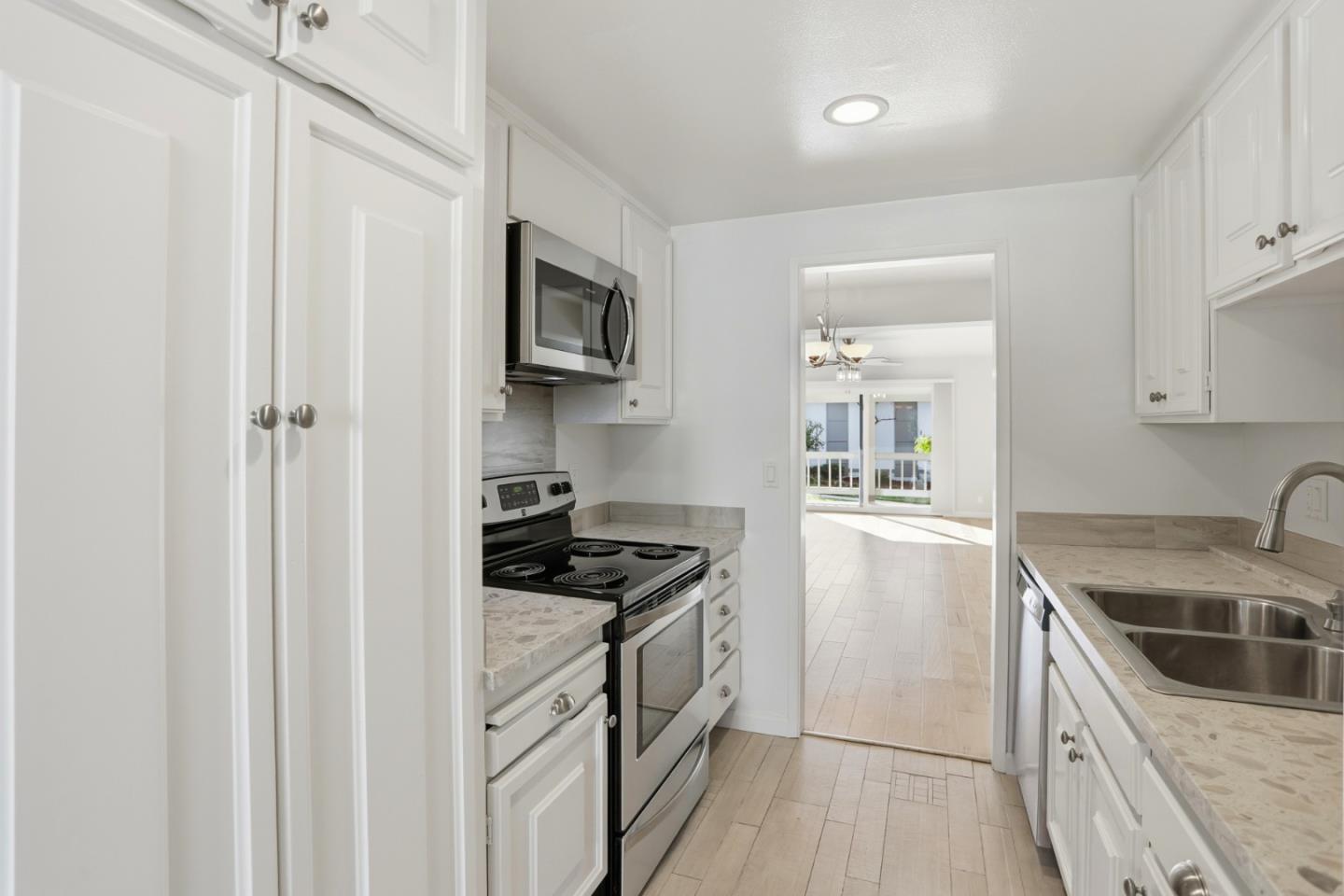 Photo #5: ML82031164 Listing: Photo #5