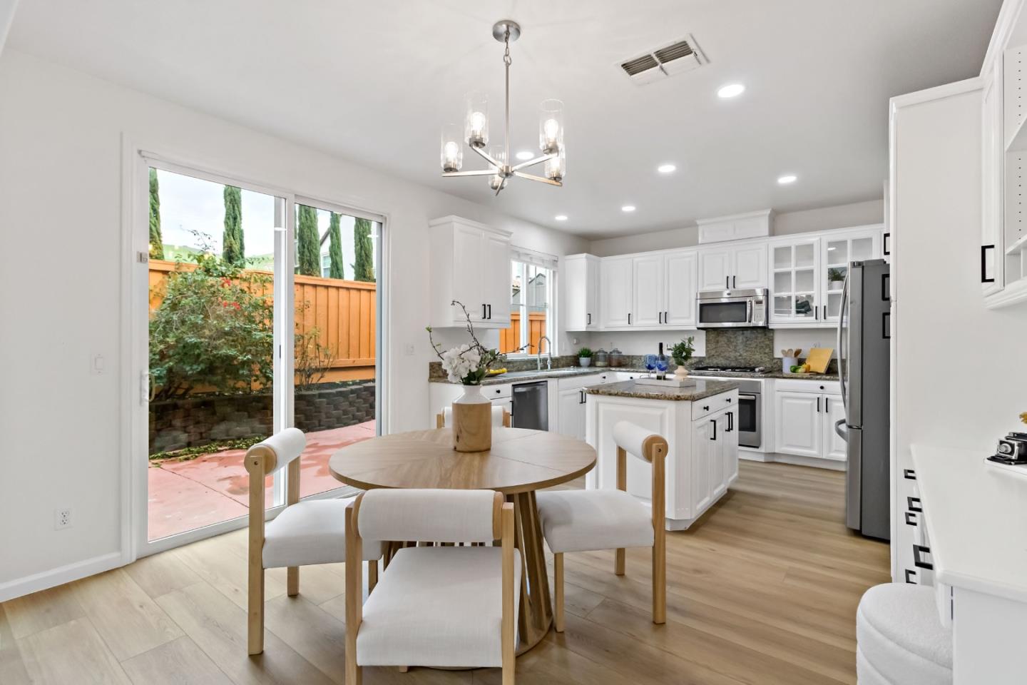 Detail Gallery Image 21 of 61 For 7394 Basking Ridge Ave, San Jose,  CA 95138 - 5 Beds | 3/1 Baths