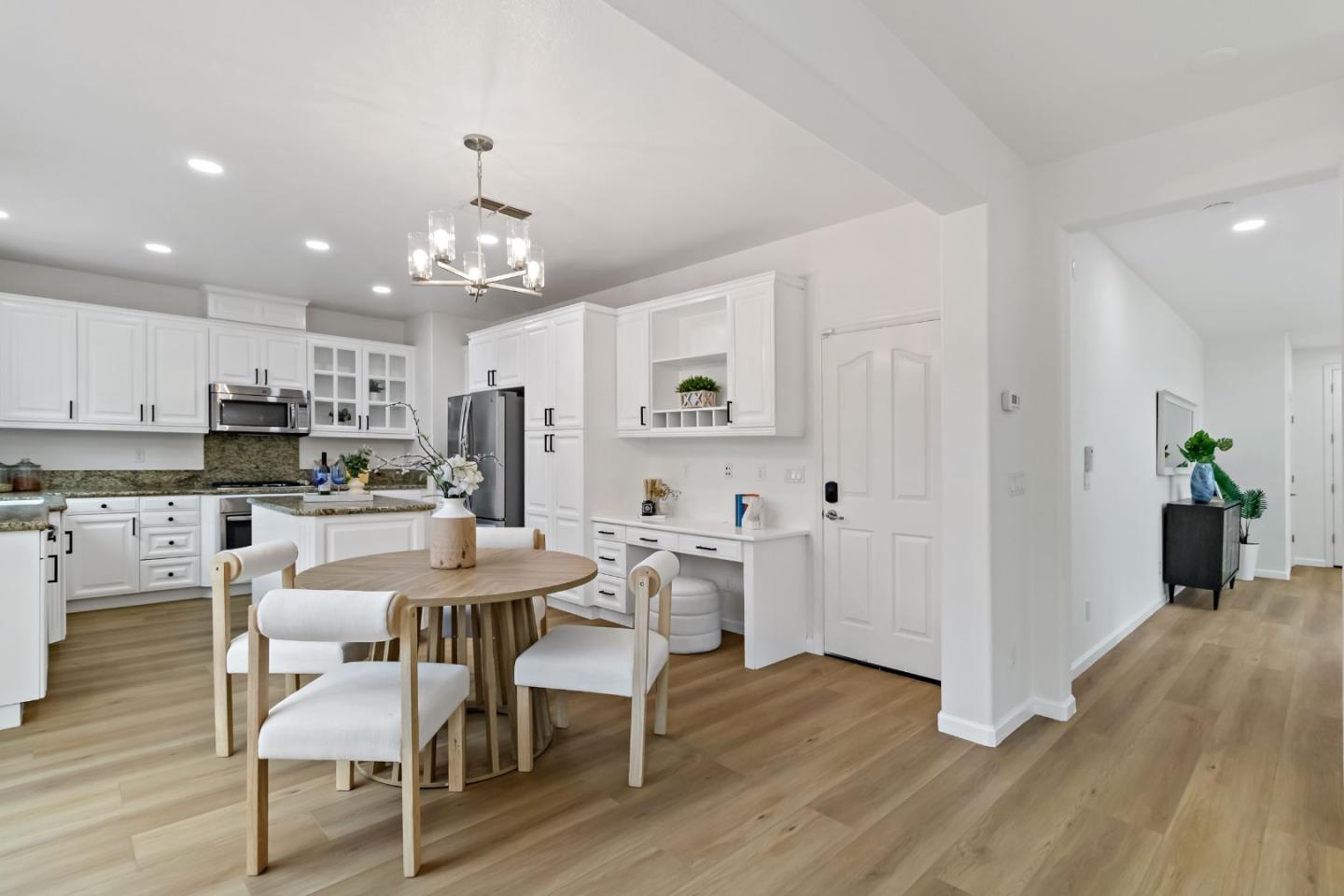 Detail Gallery Image 22 of 61 For 7394 Basking Ridge Ave, San Jose,  CA 95138 - 5 Beds | 3/1 Baths