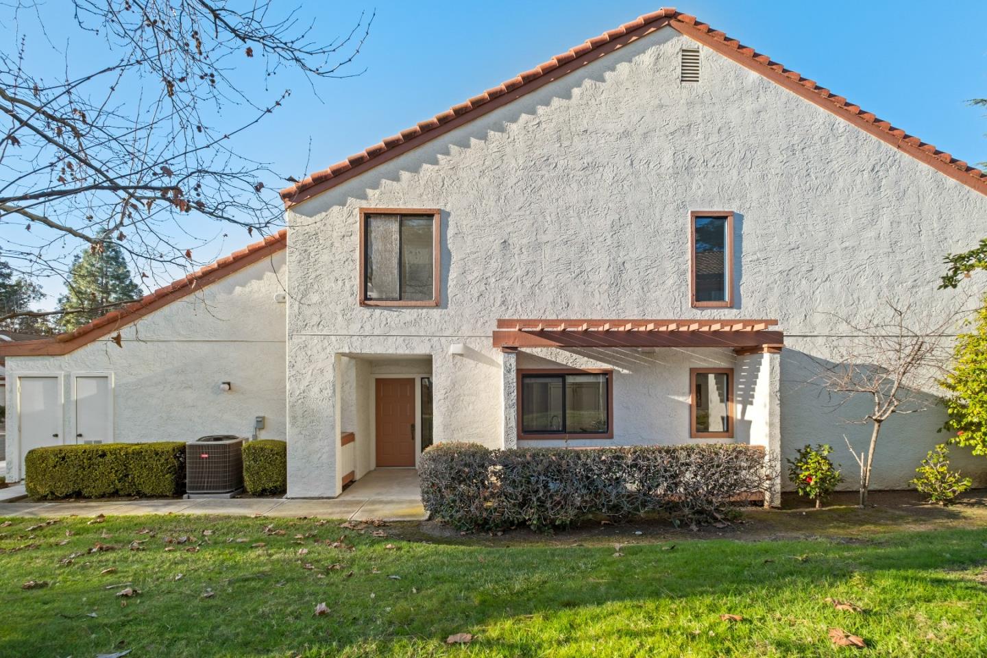 Photo #4: ML82031167 Listing: Photo #4