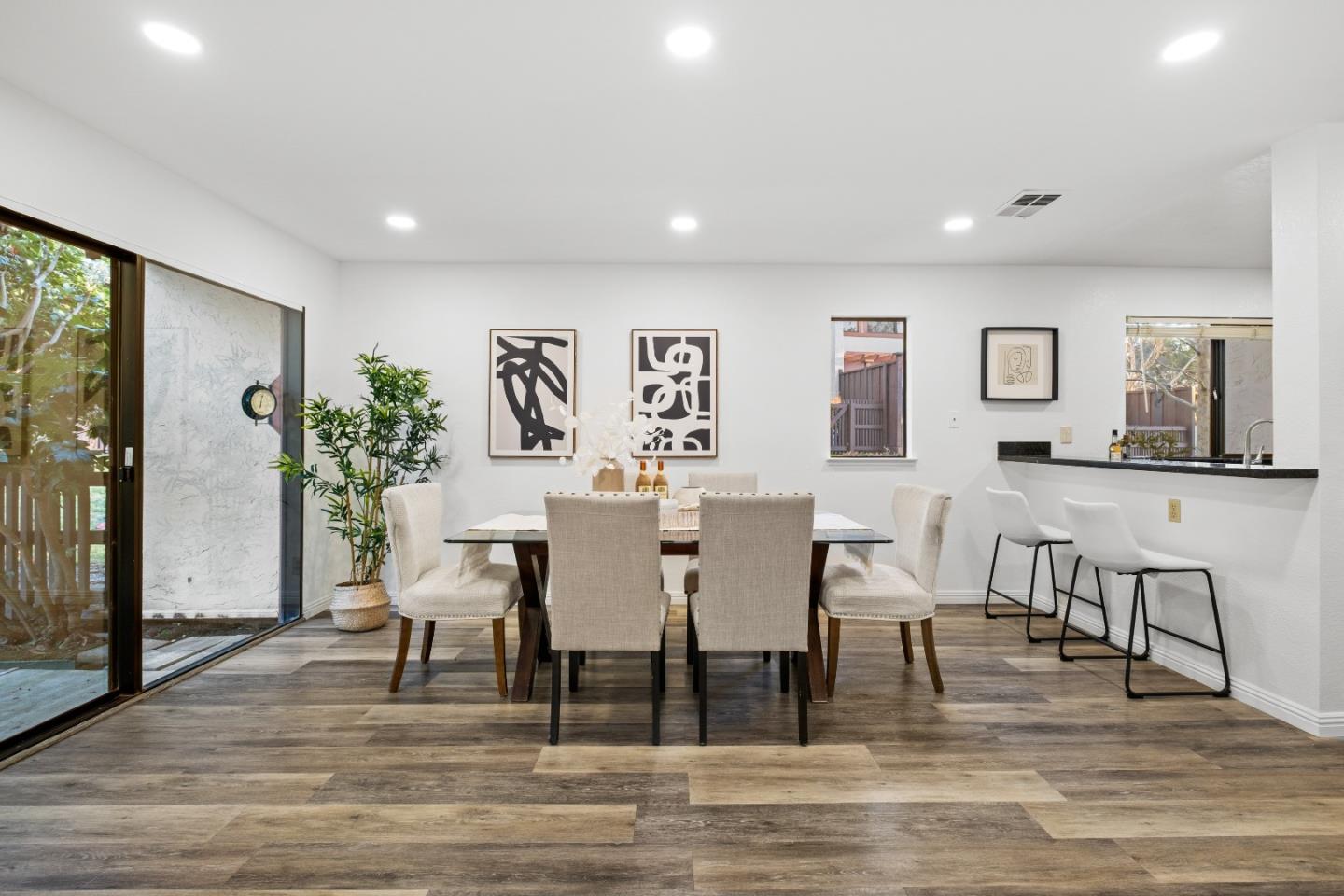 Photo #8: ML82031167 Listing: Photo #8