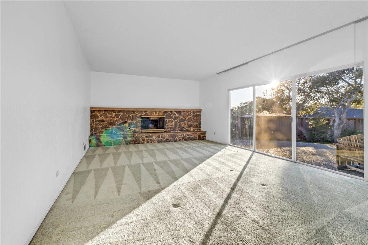 Detail Gallery Image 17 of 73 For 15175 Oak Hills Dr, Salinas,  CA 93907 - 3 Beds | 2 Baths