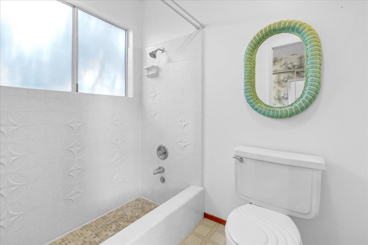 Detail Gallery Image 48 of 73 For 15175 Oak Hills Dr, Salinas,  CA 93907 - 3 Beds | 2 Baths