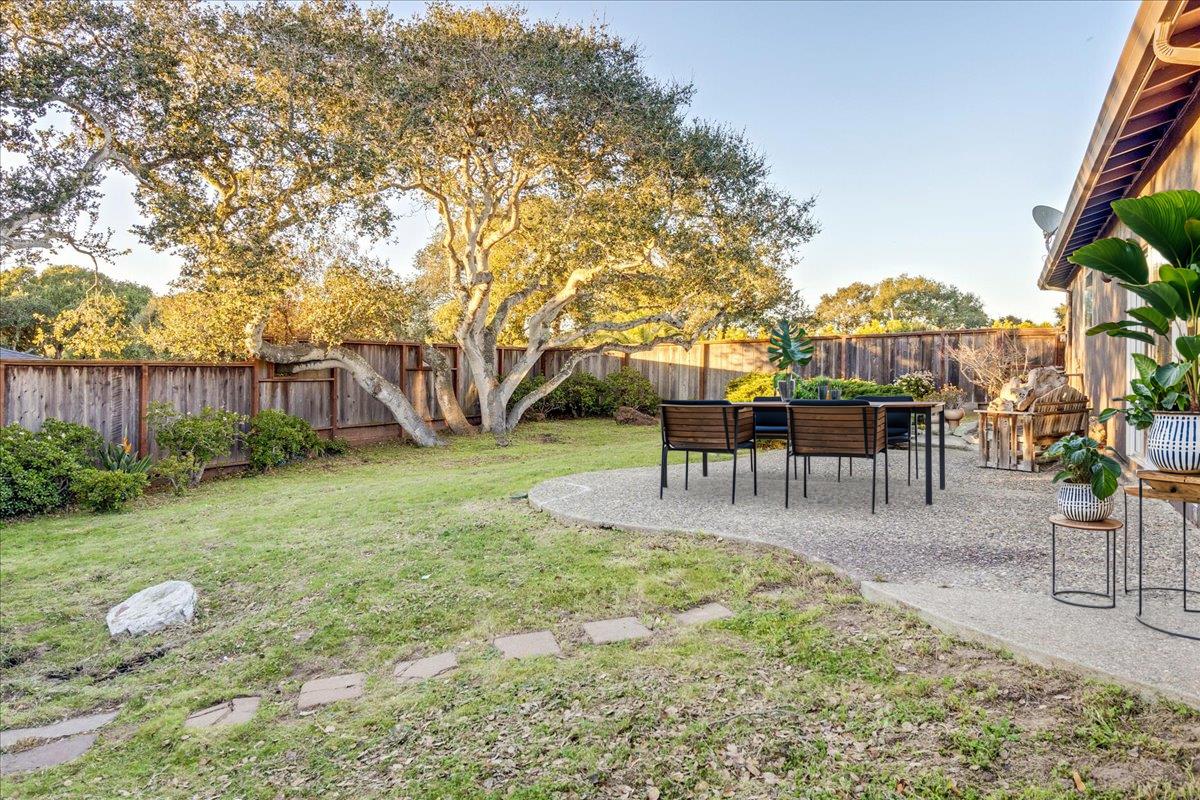 Detail Gallery Image 59 of 73 For 15175 Oak Hills Dr, Salinas,  CA 93907 - 3 Beds | 2 Baths