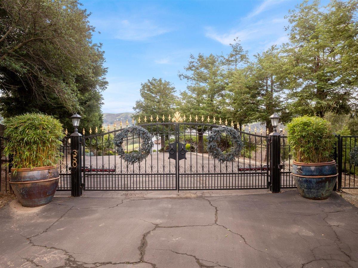 Detail Gallery Image 2 of 45 For 350 Merrill Rd, San Juan Bautista,  CA 95045 - 3 Beds | 2/1 Baths