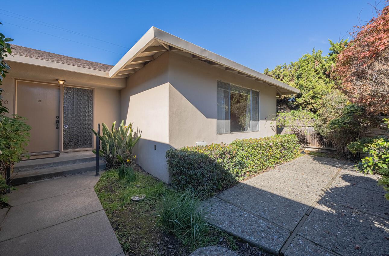 Detail Gallery Image 3 of 36 For 1180 San Marcos Dr, Salinas,  CA 93901 - 3 Beds | 2 Baths