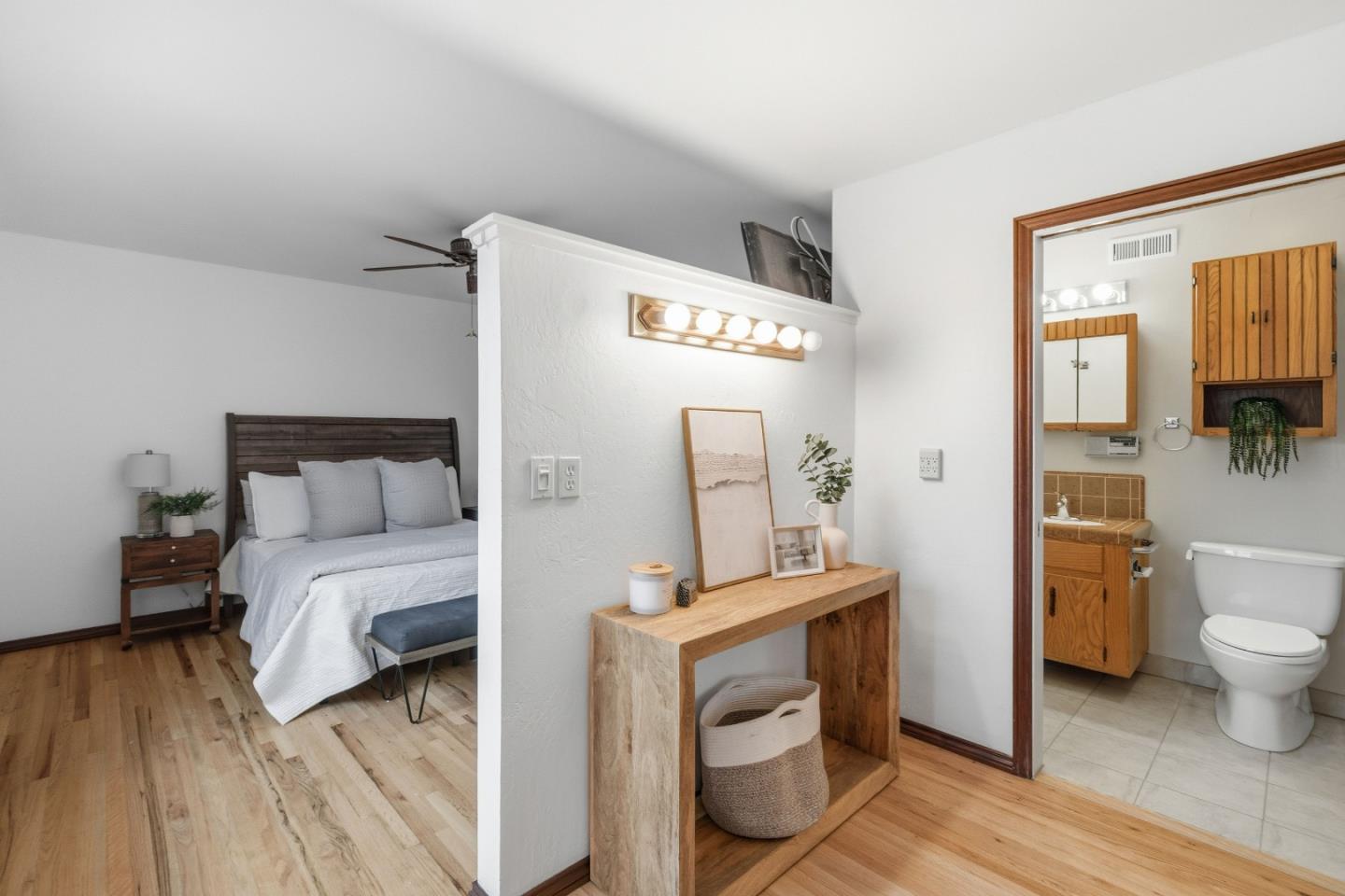 Detail Gallery Image 13 of 36 For 208 Germaine Ave, Santa Cruz,  CA 95065 - 3 Beds | 2 Baths