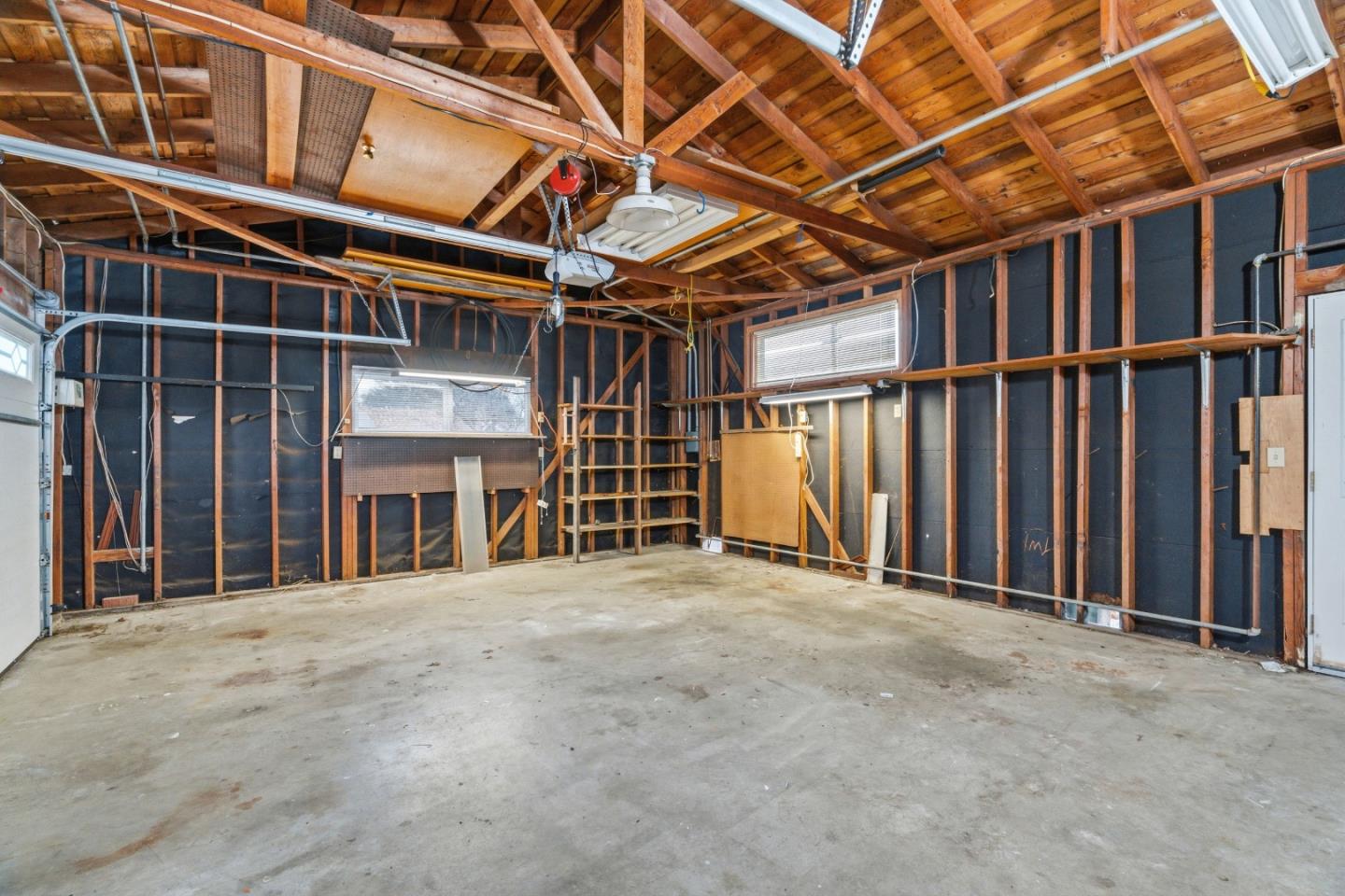 Detail Gallery Image 20 of 36 For 208 Germaine Ave, Santa Cruz,  CA 95065 - 3 Beds | 2 Baths