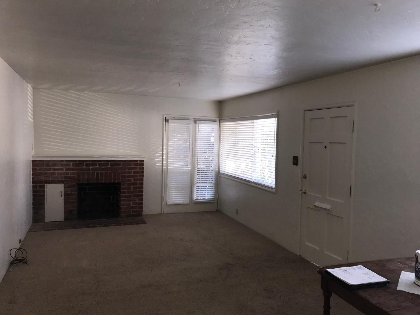 Detail Gallery Image 3 of 8 For 123 Park Ave, Santa Cruz,  CA 95062 - 2 Beds | 1 Baths