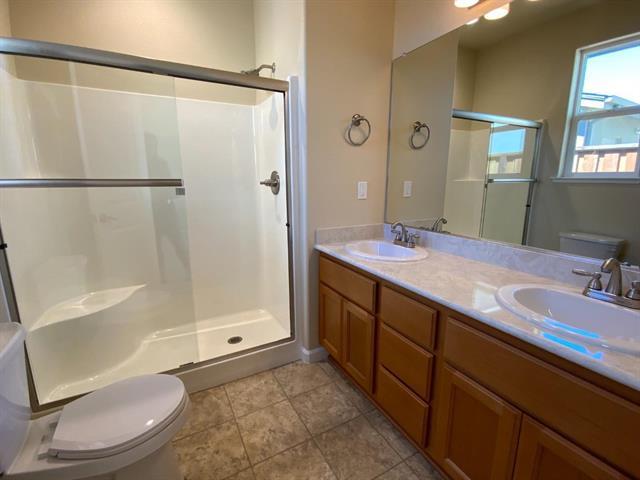 Detail Gallery Image 13 of 13 For 156 Brunia Pl, King City,  CA 93930 - 3 Beds | 2 Baths