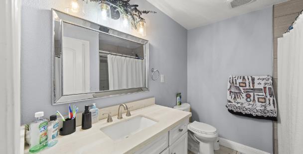 Detail Gallery Image 8 of 9 For 1440 Gordon St, Redwood City,  CA 94061 - – Beds | – Baths