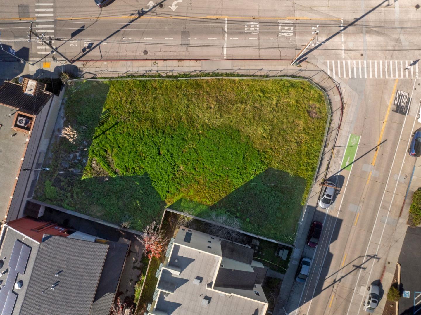 Detail Gallery Image 8 of 11 For 1024 Soquel Ave, Santa Cruz,  CA 95062 - – Beds | – Baths