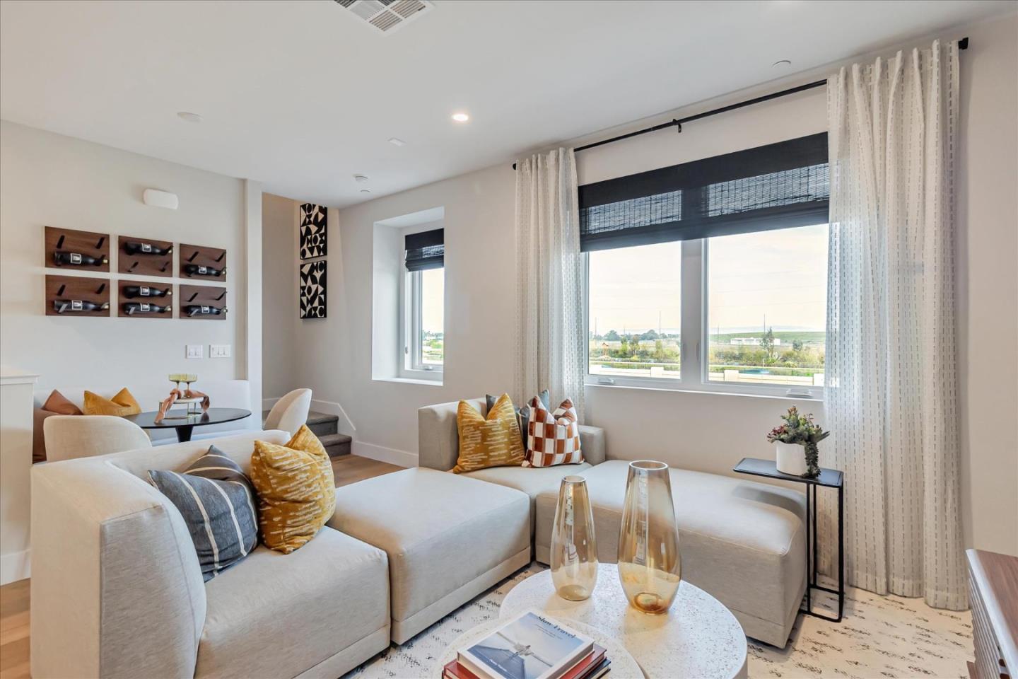 Photo #2: ML82031183 Listing: Photo #2