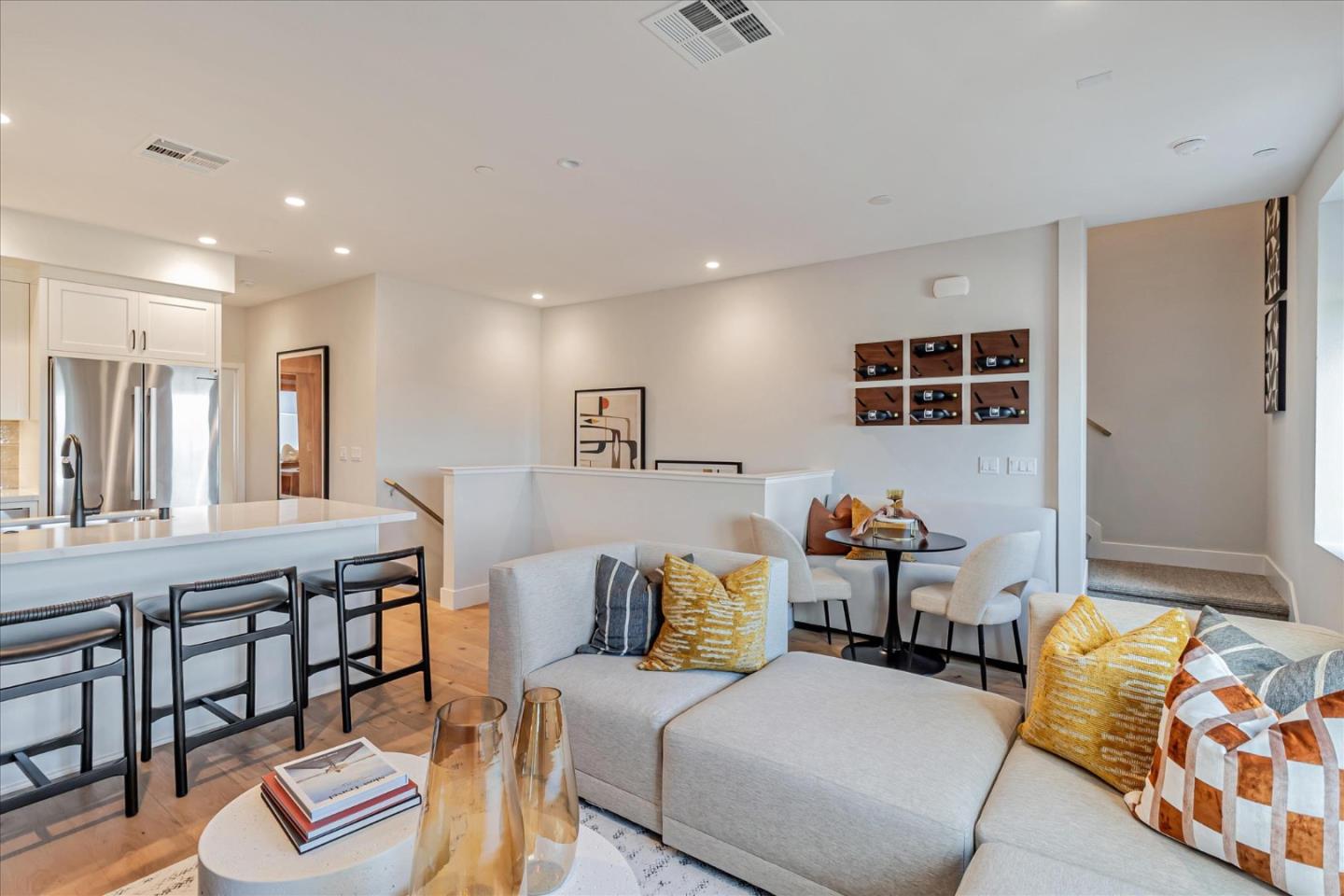 Photo #3: ML82031183 Listing: Photo #3