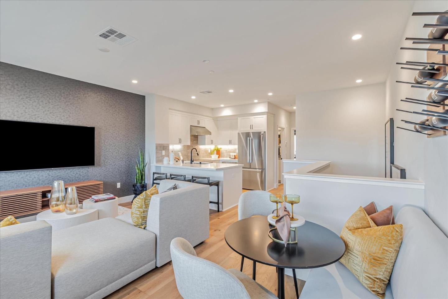 Photo #6: ML82031183 Listing: Photo #6