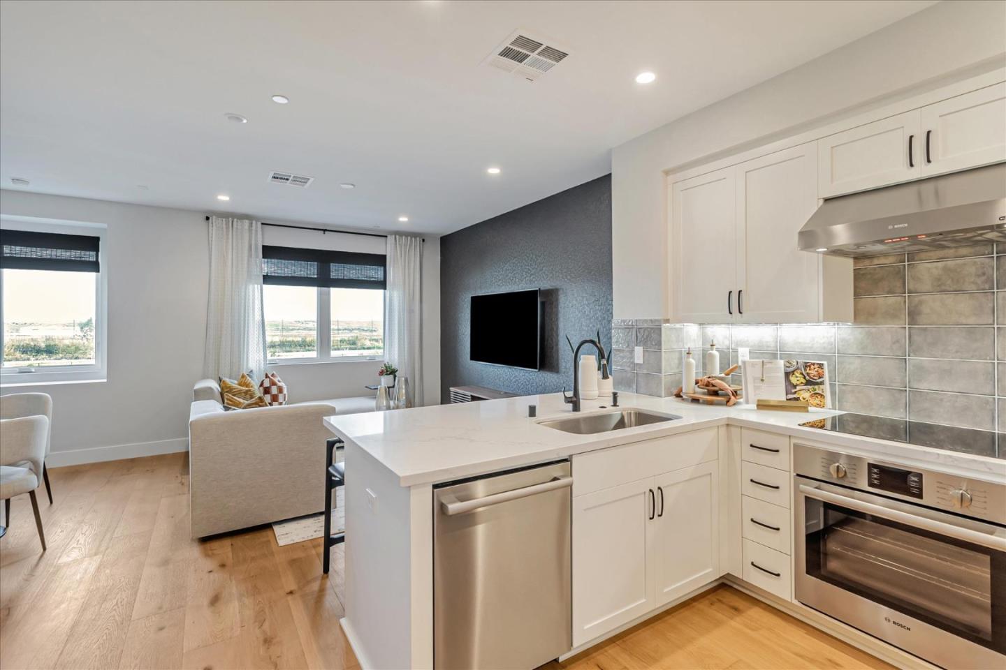 Photo #7: ML82031183 Listing: Photo #7