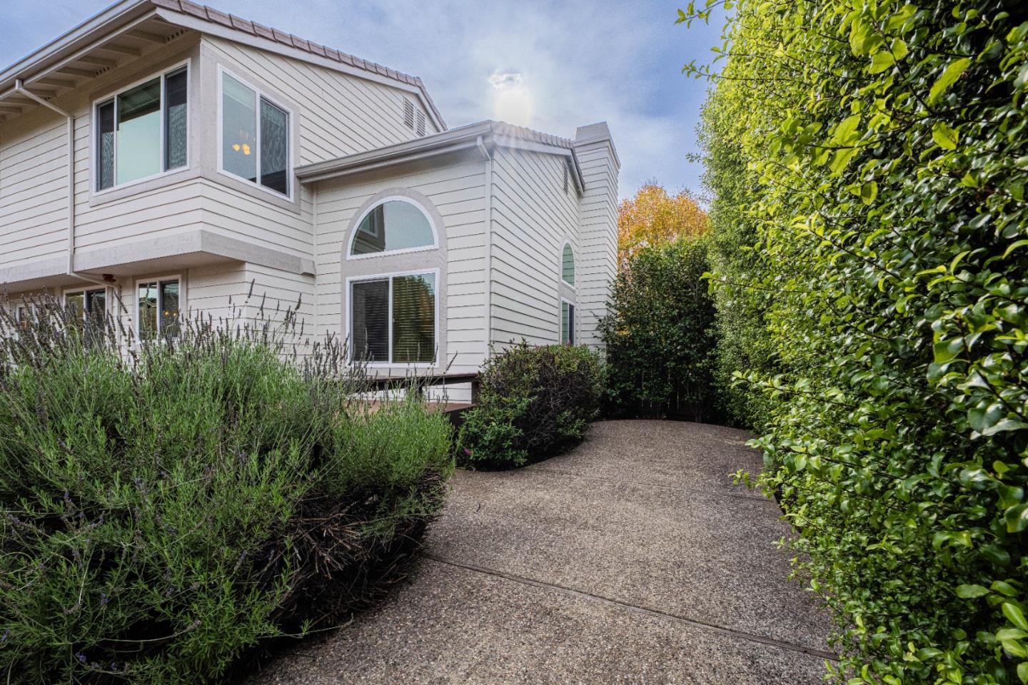 Detail Gallery Image 45 of 54 For 20435 Franciscan Way, Salinas,  CA 93908 - 4 Beds | 3 Baths