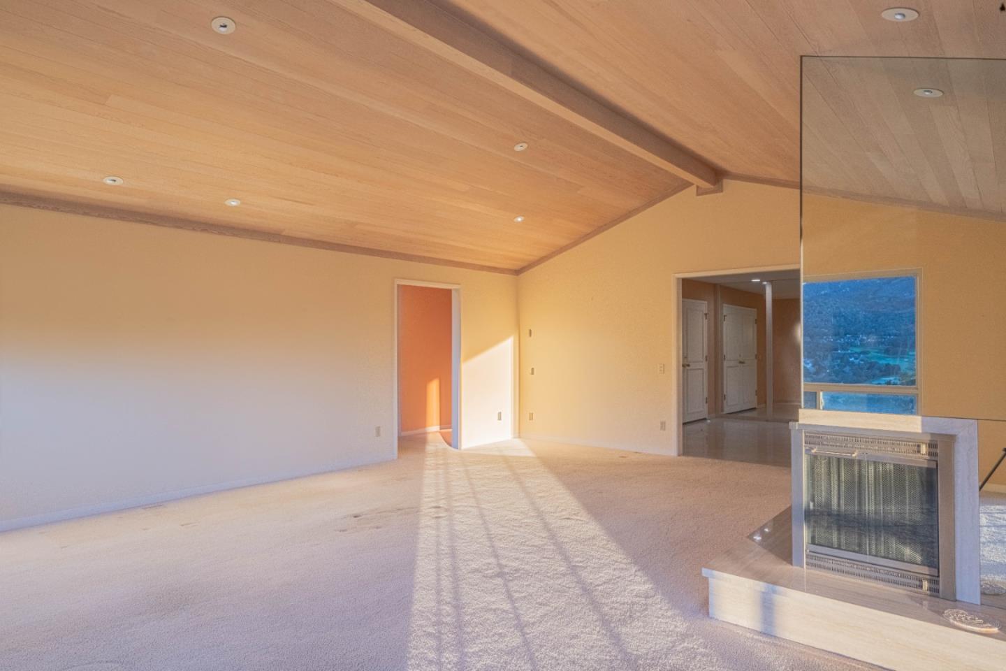 Detail Gallery Image 15 of 37 For 10000 Eddy Rd, Carmel Valley,  CA 93923 - 3 Beds | 2 Baths