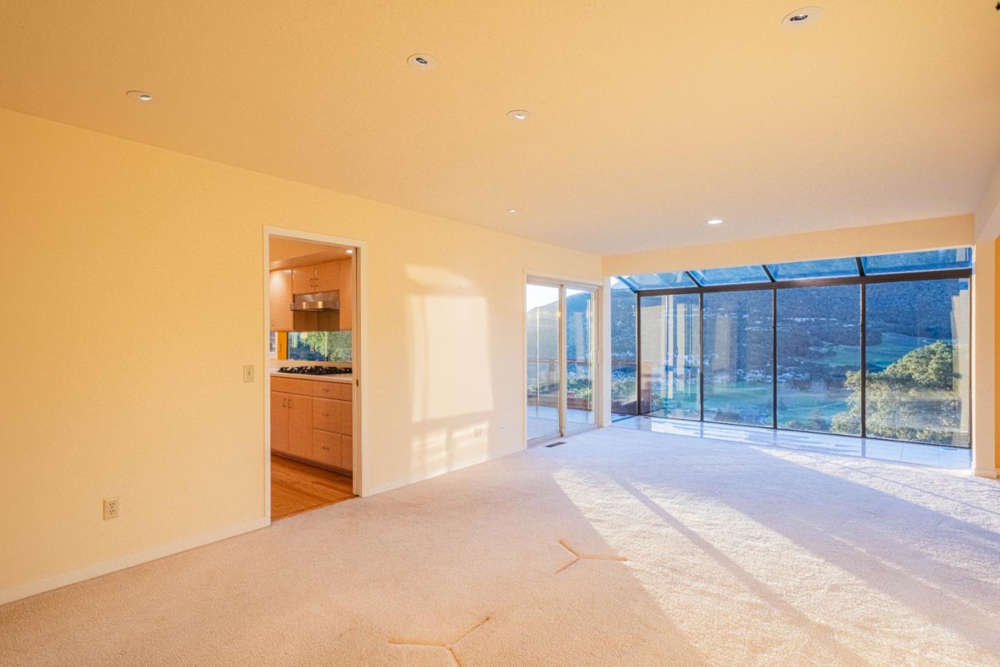 Detail Gallery Image 16 of 37 For 10000 Eddy Rd, Carmel Valley,  CA 93923 - 3 Beds | 2 Baths