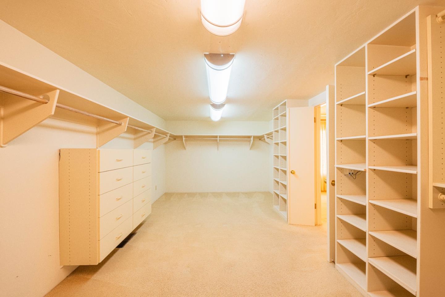 Detail Gallery Image 24 of 37 For 10000 Eddy Rd, Carmel Valley,  CA 93923 - 3 Beds | 2 Baths