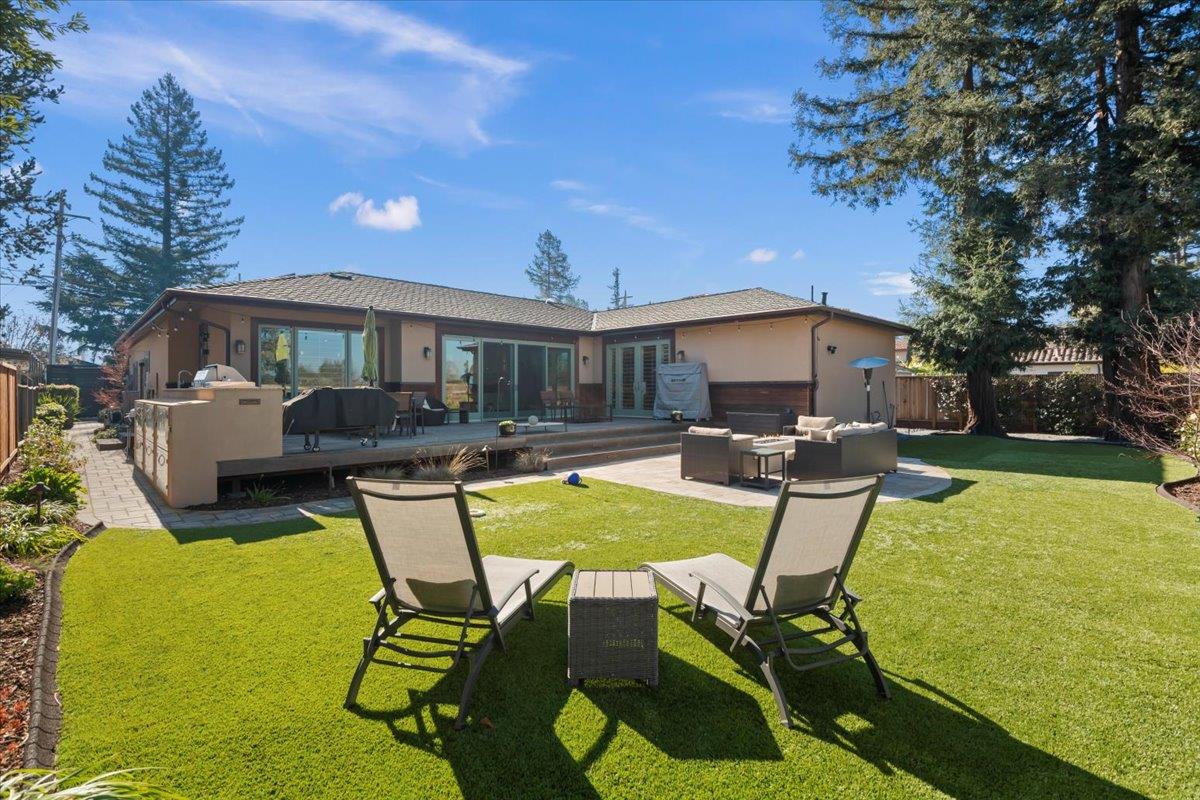 Detail Gallery Image 23 of 28 For 1225 Altamead Dr, Los Altos,  CA 94024 - 4 Beds | 3/1 Baths