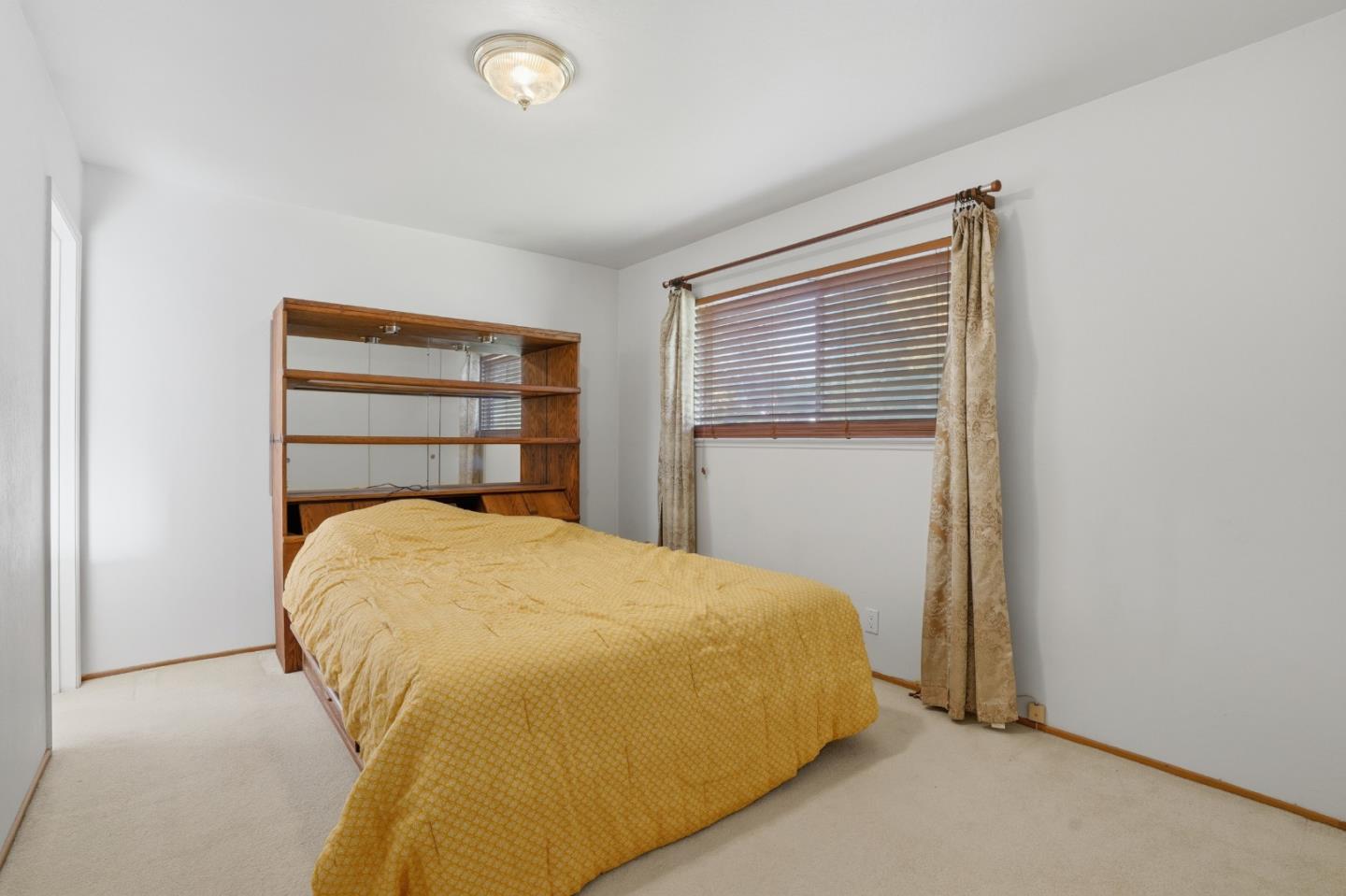 Detail Gallery Image 10 of 22 For 1270 S Stelling Rd, Cupertino,  CA 95014 - 3 Beds | 2 Baths