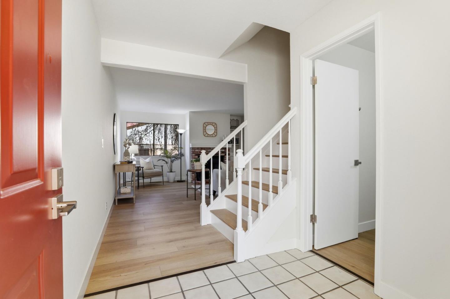 Detail Gallery Image 3 of 28 For 2105 Rancho Mccormick Blvd, Santa Clara,  CA 95050 - 2 Beds | 1/1 Baths