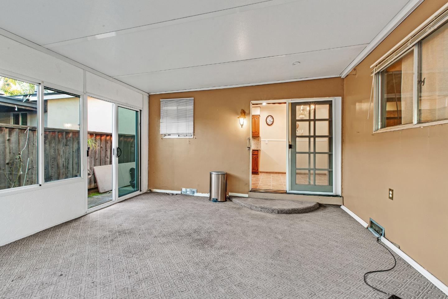 Detail Gallery Image 20 of 33 For 458 Southside Dr, San Jose,  CA 95111 - 4 Beds | 2 Baths