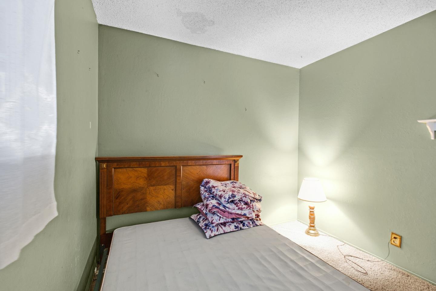 Detail Gallery Image 22 of 33 For 458 Southside Dr, San Jose,  CA 95111 - 4 Beds | 2 Baths