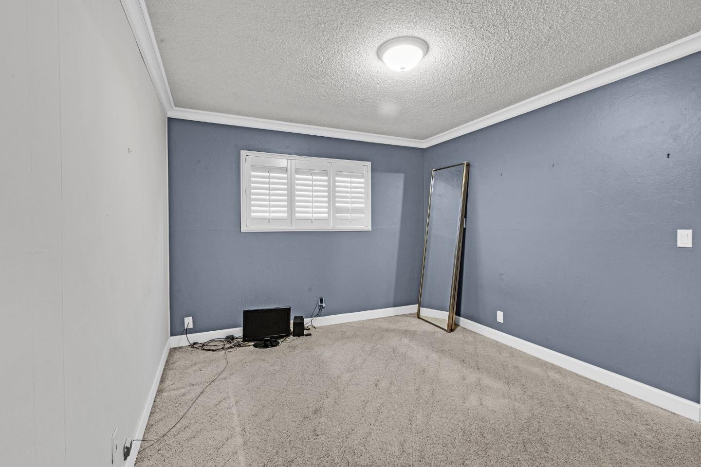 Detail Gallery Image 24 of 33 For 458 Southside Dr, San Jose,  CA 95111 - 4 Beds | 2 Baths