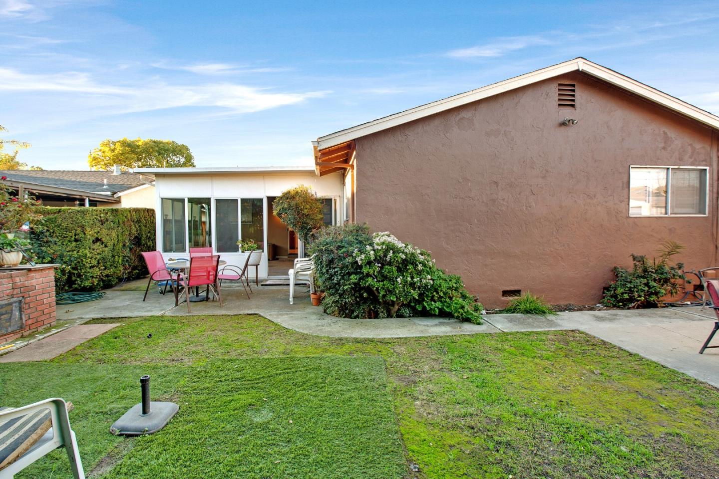 Detail Gallery Image 30 of 33 For 458 Southside Dr, San Jose,  CA 95111 - 4 Beds | 2 Baths