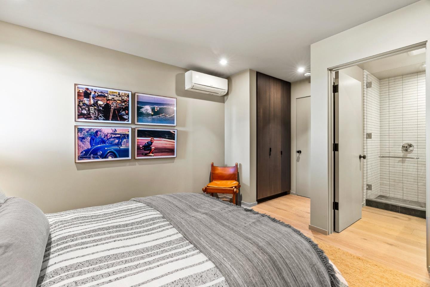 Detail Gallery Image 40 of 58 For 1122 W Cliff Dr, Santa Cruz,  CA 95060 - 4 Beds | 4/1 Baths