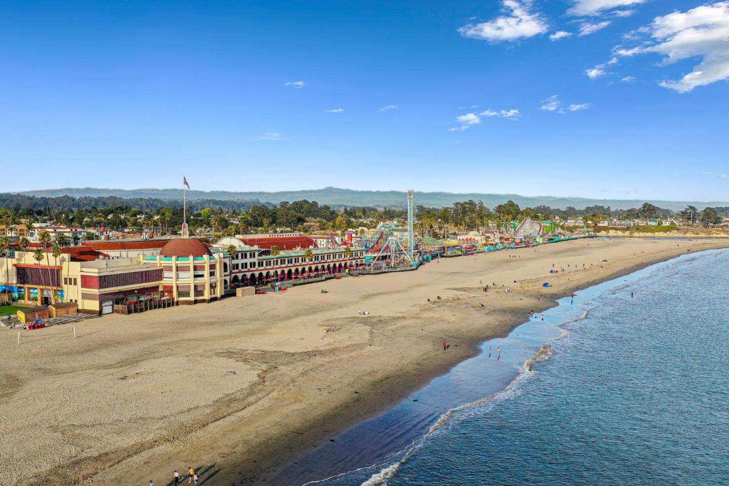 Detail Gallery Image 44 of 58 For 1122 W Cliff Dr, Santa Cruz,  CA 95060 - 4 Beds | 4/1 Baths