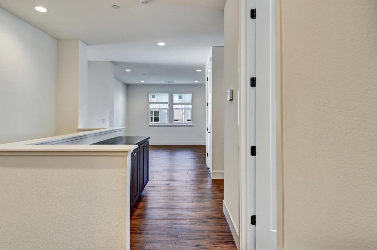 Detail Gallery Image 23 of 52 For 37532 Bay Crest Rd, Newark,  CA 94560 - 4 Beds | 3 Baths