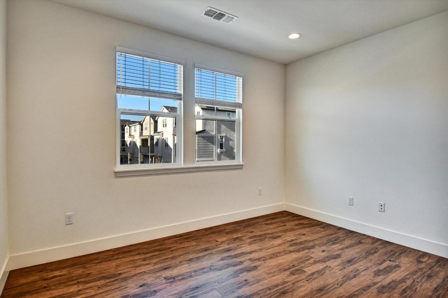 Detail Gallery Image 25 of 52 For 37532 Bay Crest Rd, Newark,  CA 94560 - 4 Beds | 3 Baths