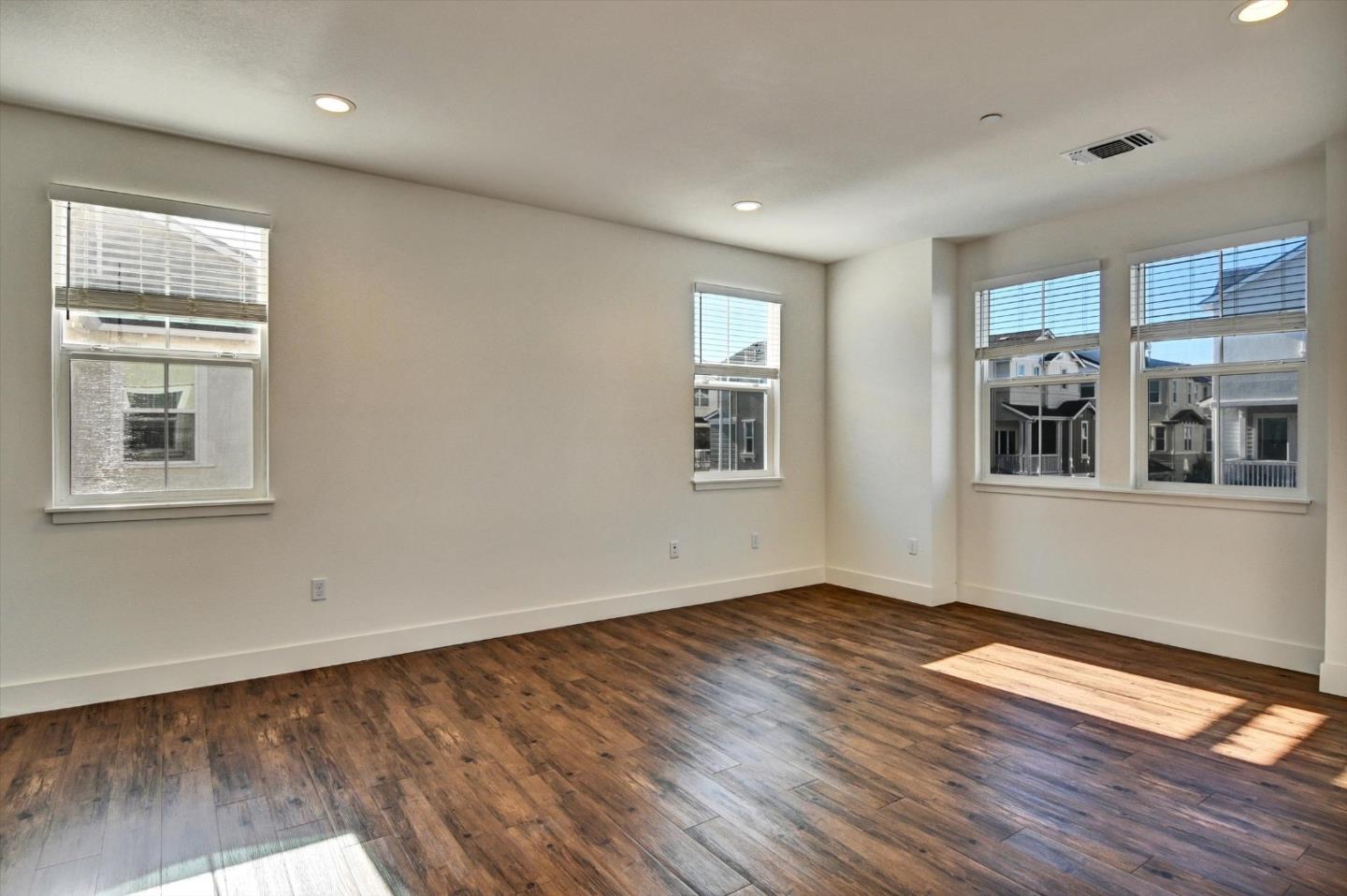 Detail Gallery Image 27 of 52 For 37532 Bay Crest Rd, Newark,  CA 94560 - 4 Beds | 3 Baths