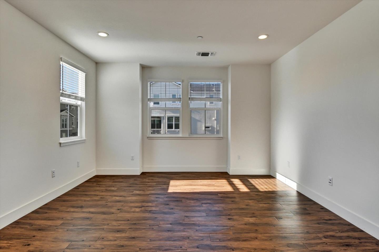 Detail Gallery Image 28 of 52 For 37532 Bay Crest Rd, Newark,  CA 94560 - 4 Beds | 3 Baths