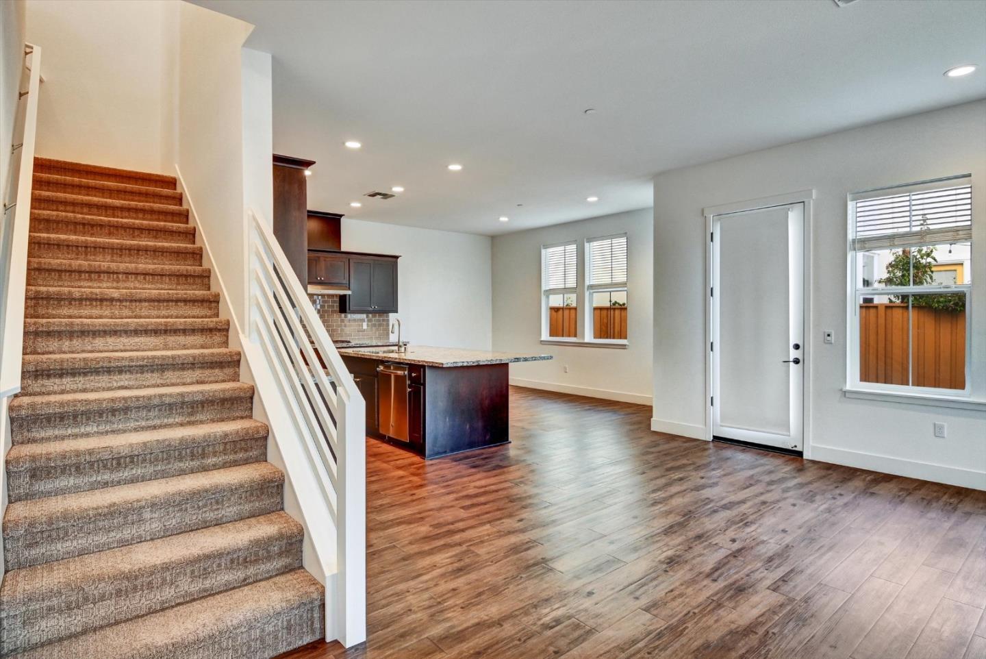 Detail Gallery Image 7 of 52 For 37532 Bay Crest Rd, Newark,  CA 94560 - 4 Beds | 3 Baths