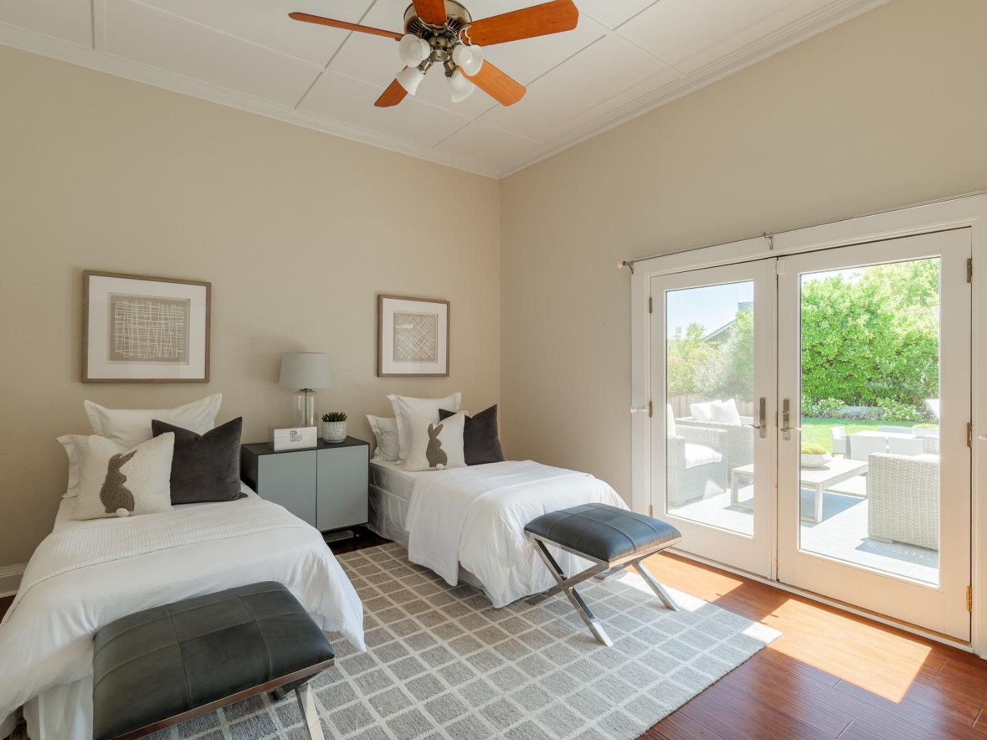 Detail Gallery Image 14 of 24 For 730 Mora Dr, Los Altos,  CA 94024 - 4 Beds | 3/3 Baths