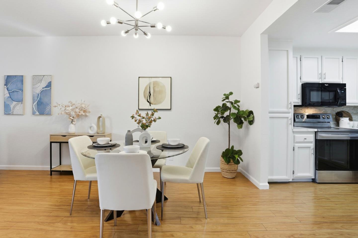 Photo #8: ML82031200 Listing: Photo #8