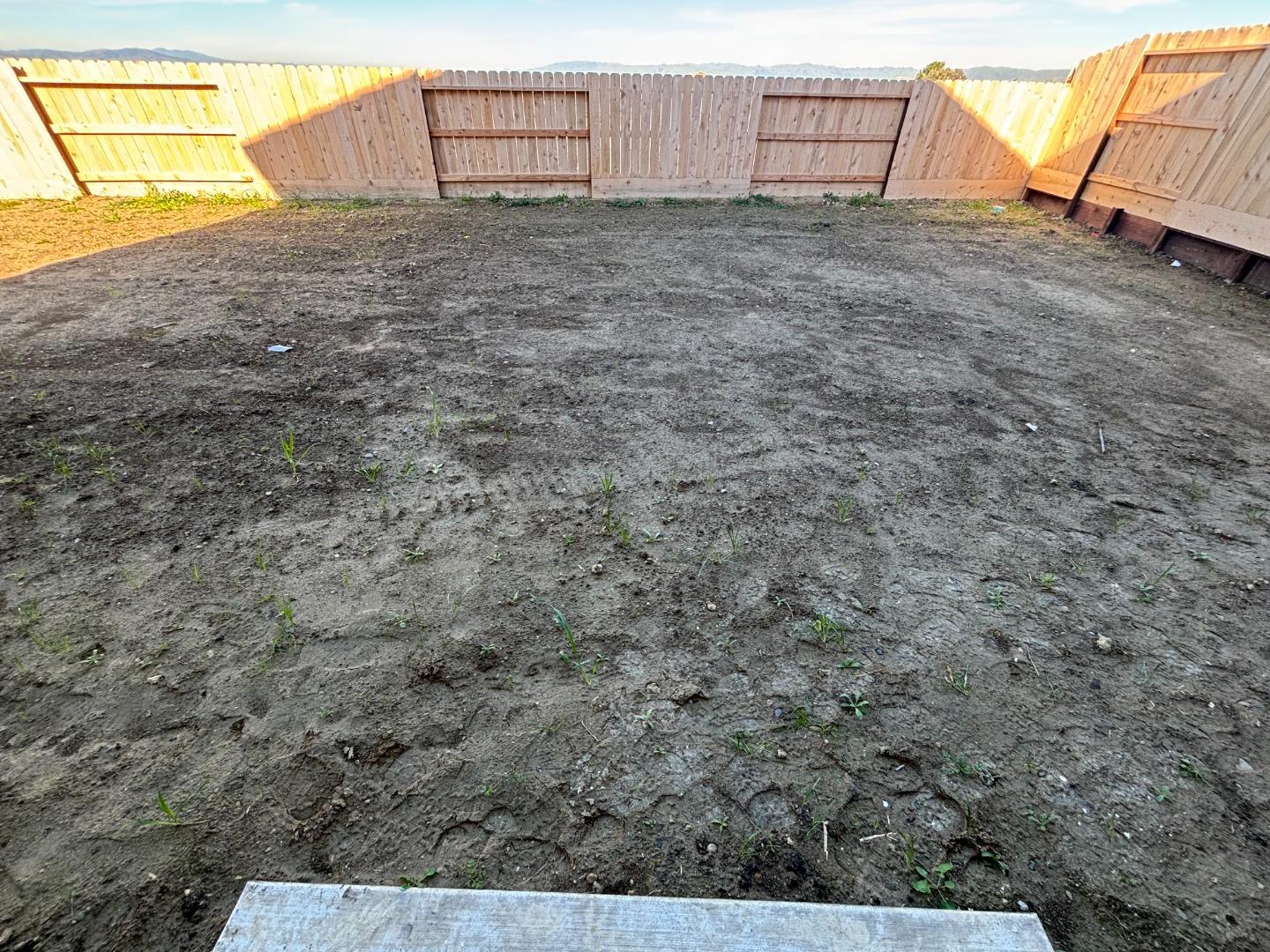 Detail Gallery Image 12 of 16 For 908 Sienna Ct, Hollister,  CA 95023 - 4 Beds | 3 Baths