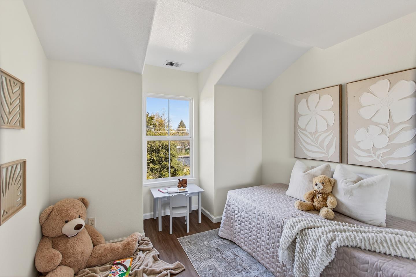 Photo #17: ML82031207 Listing: Photo #17