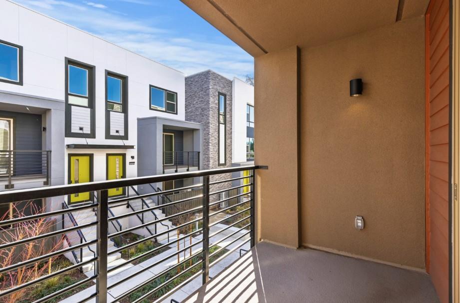 Detail Gallery Image 22 of 29 For 6702 Optimum Loop, San Jose,  CA 95119 - 4 Beds | 3/1 Baths